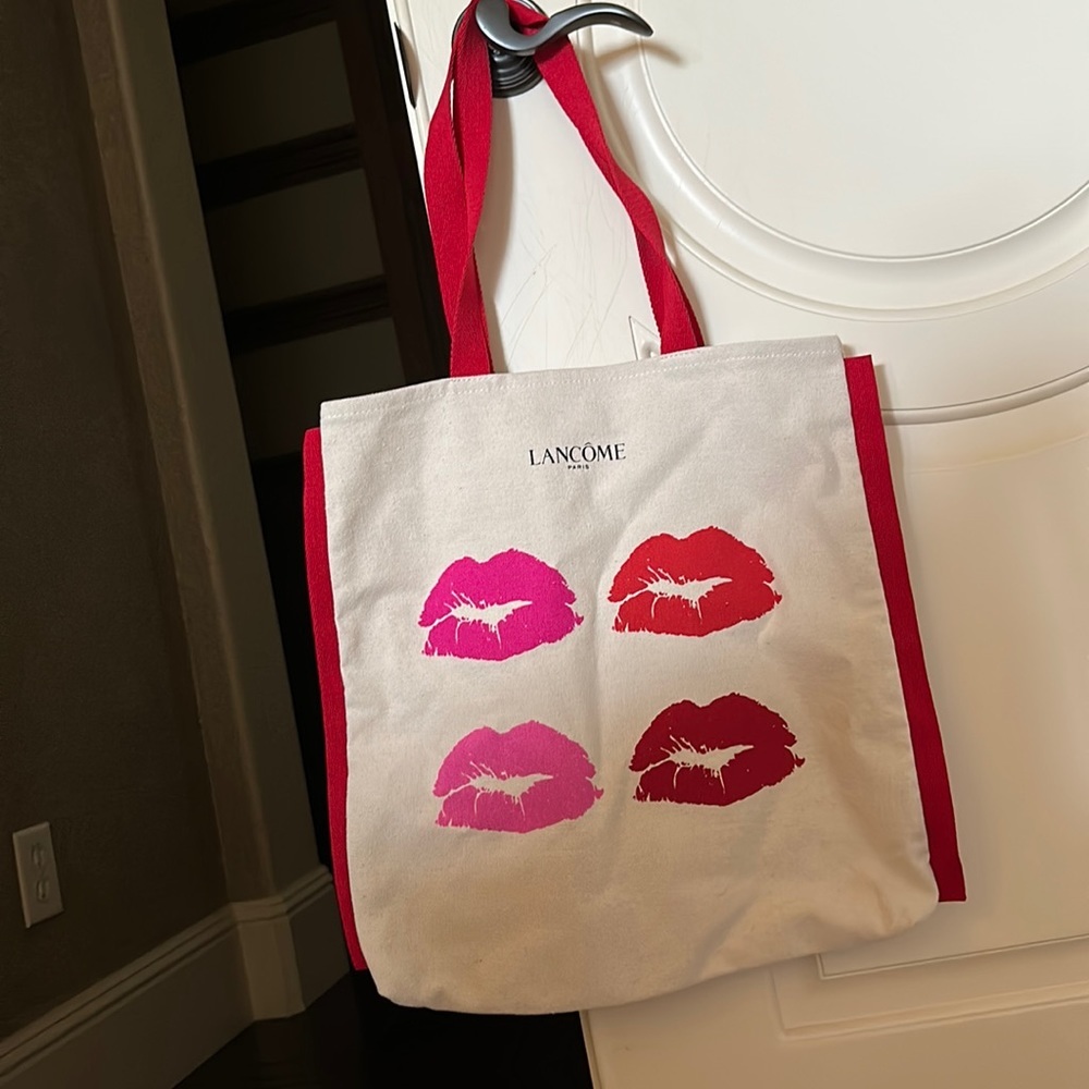 Lancôme tote bag lips 👄